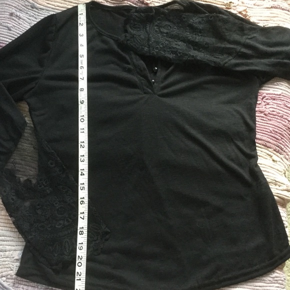 LACE EMBELLISHED Black Long Lace Sleeve Henley/Tee - Picture 5 of 7